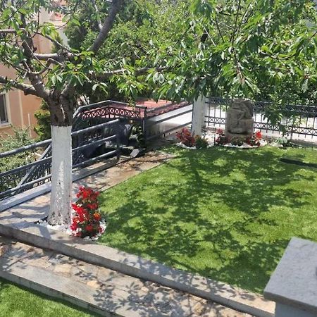 Hope House Apartment Кавала Екстериор снимка